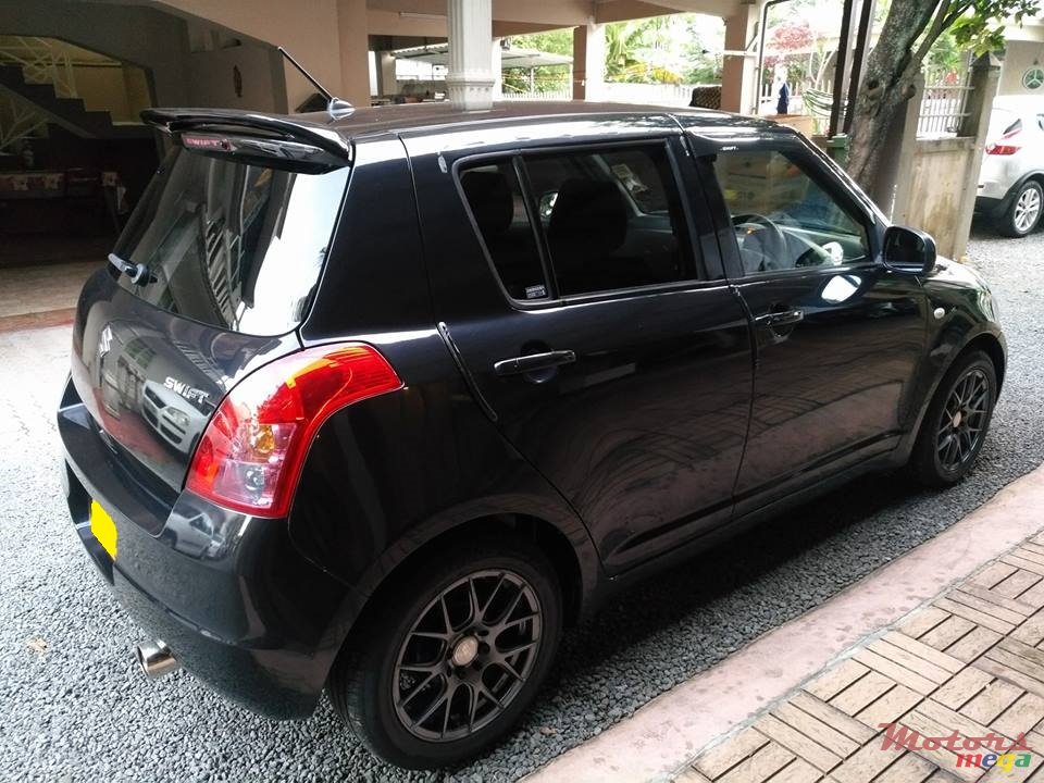 2008' Suzuki Swift photo #3