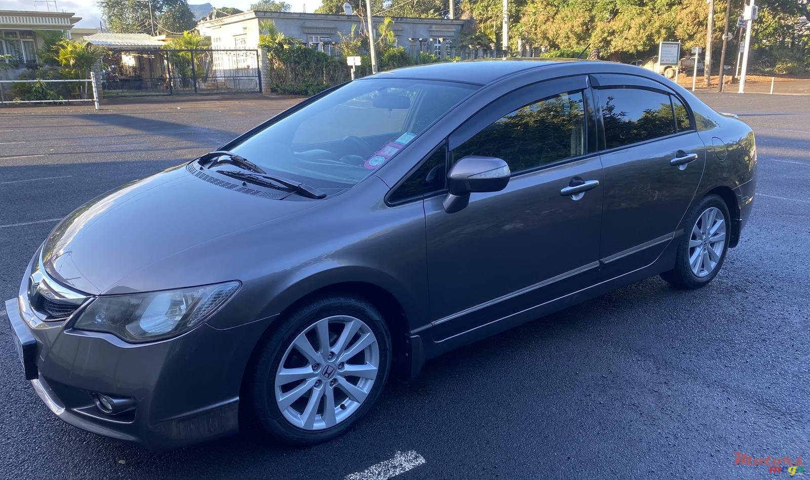 2010' Honda Civic VXI photo #3