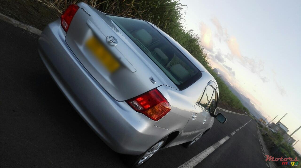 2008' Toyota Axio photo #2