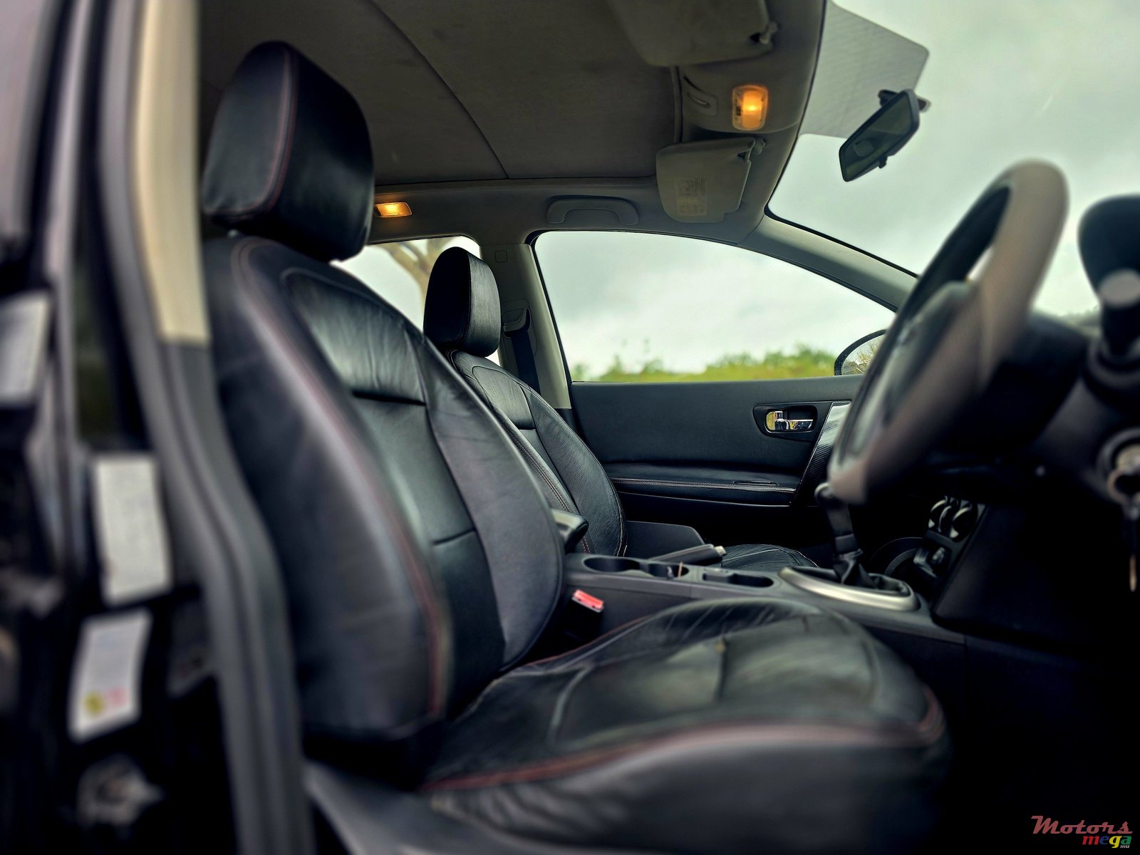 2012' Nissan Qashqai+2 7 seater photo #5