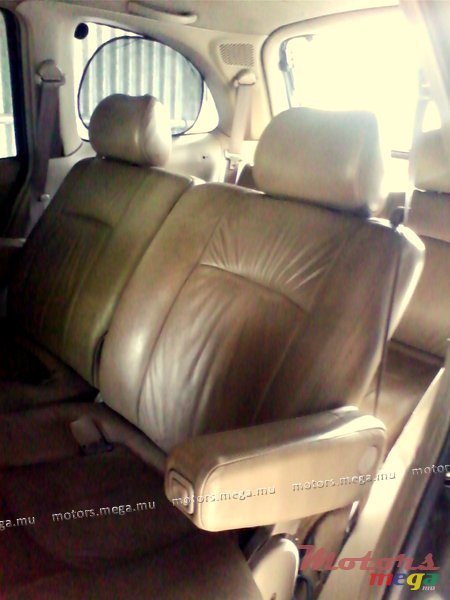 2001' Nissan Prairie Nissan Liberty Prairie photo #5