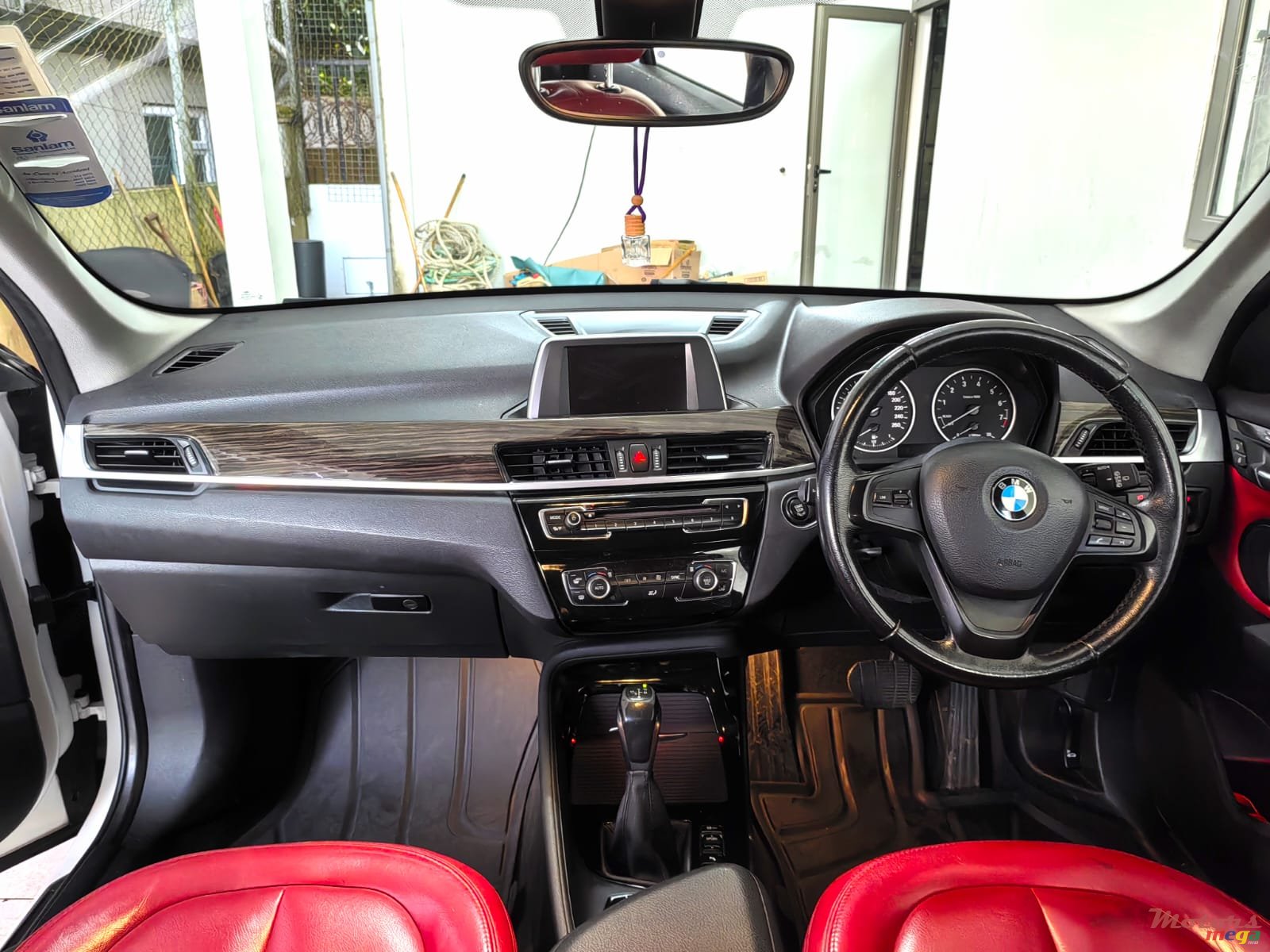 2016' BMW X1 photo #7