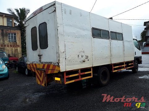 2000' Mitsubishi Canter photo #3