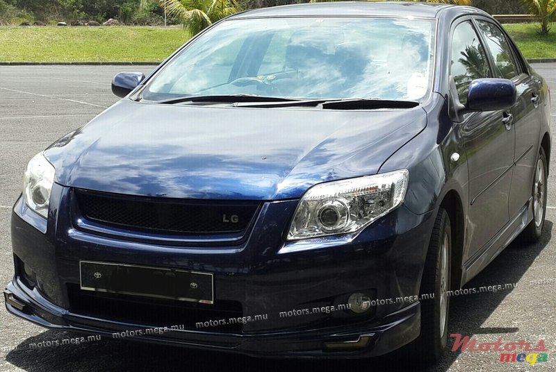 2006' Toyota Axio photo #1