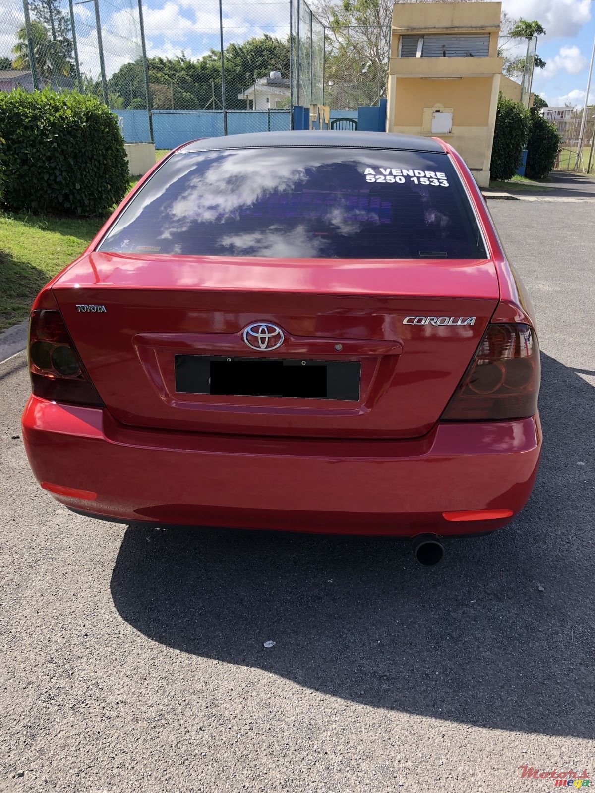 2007' Toyota Corolla photo #1