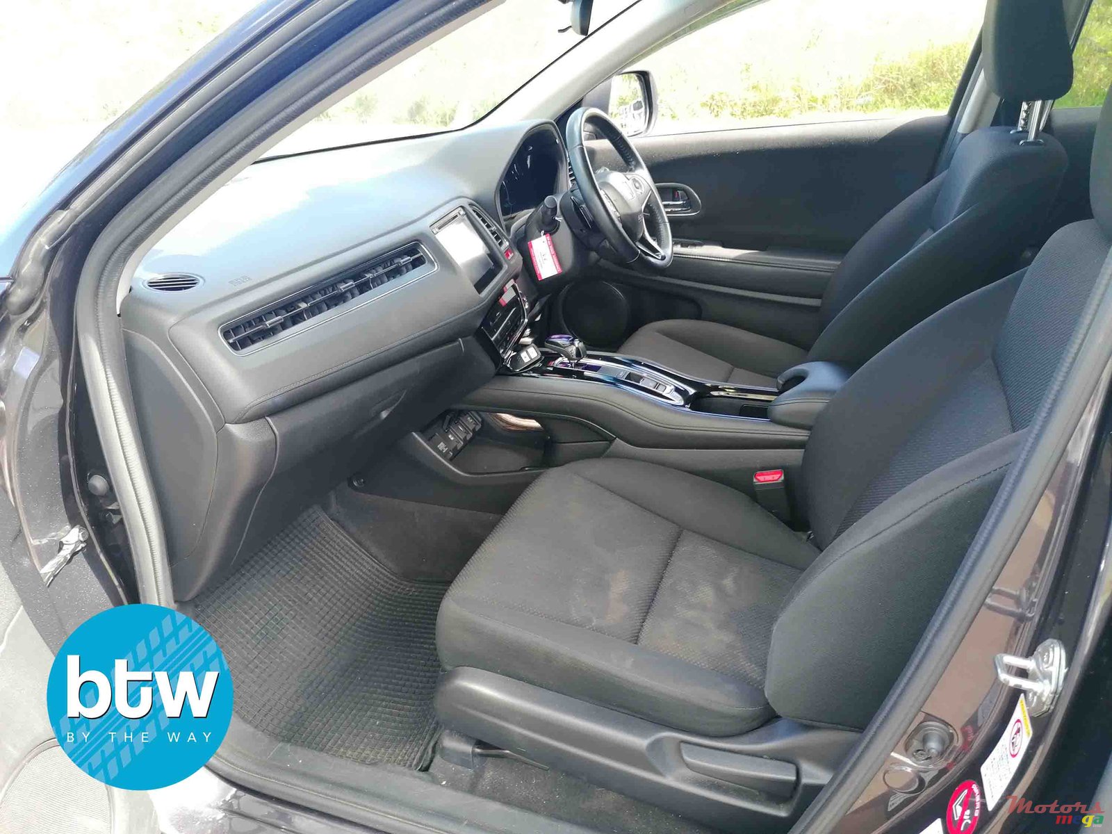 2014' Honda CR-X photo #5