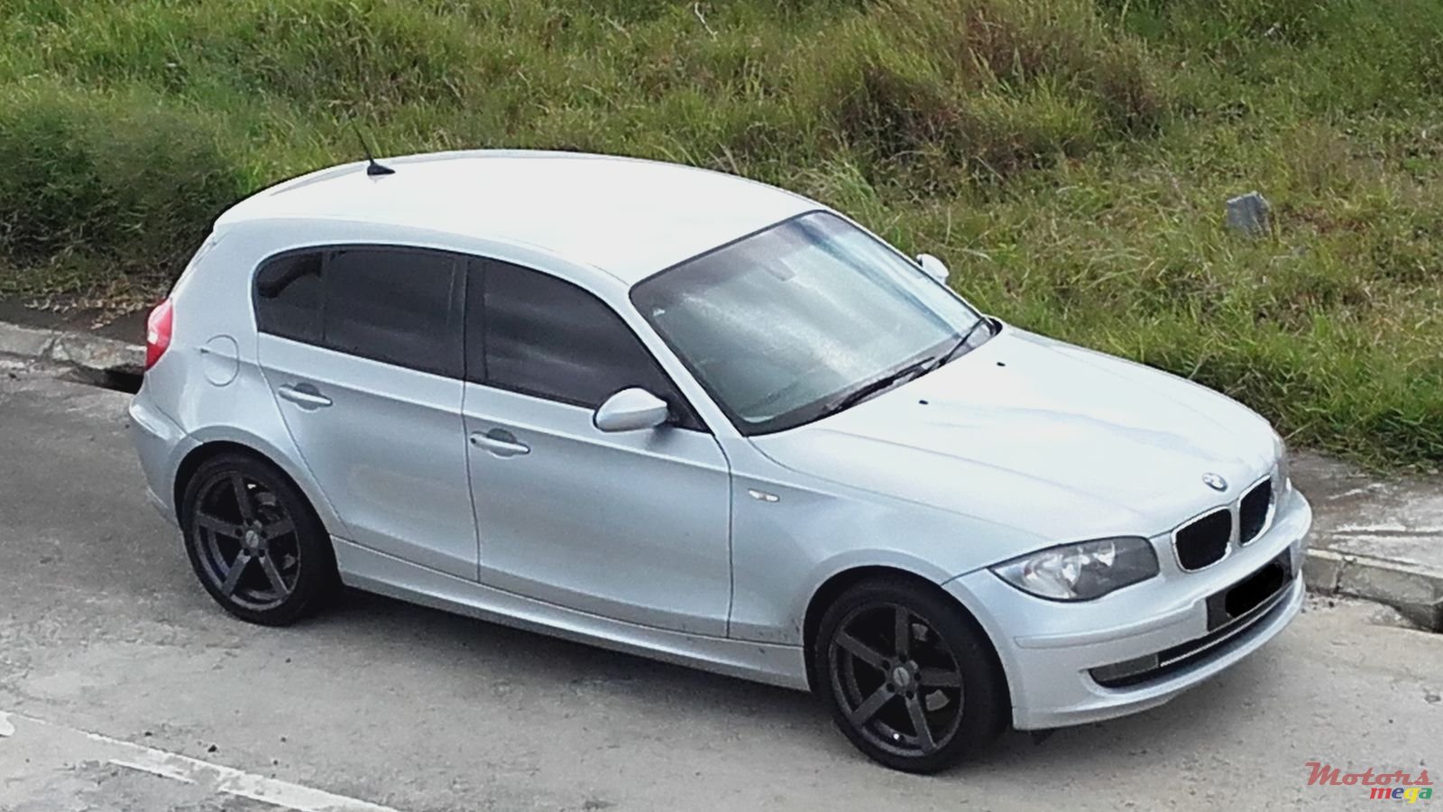 2008' BMW 1 Series photo #3