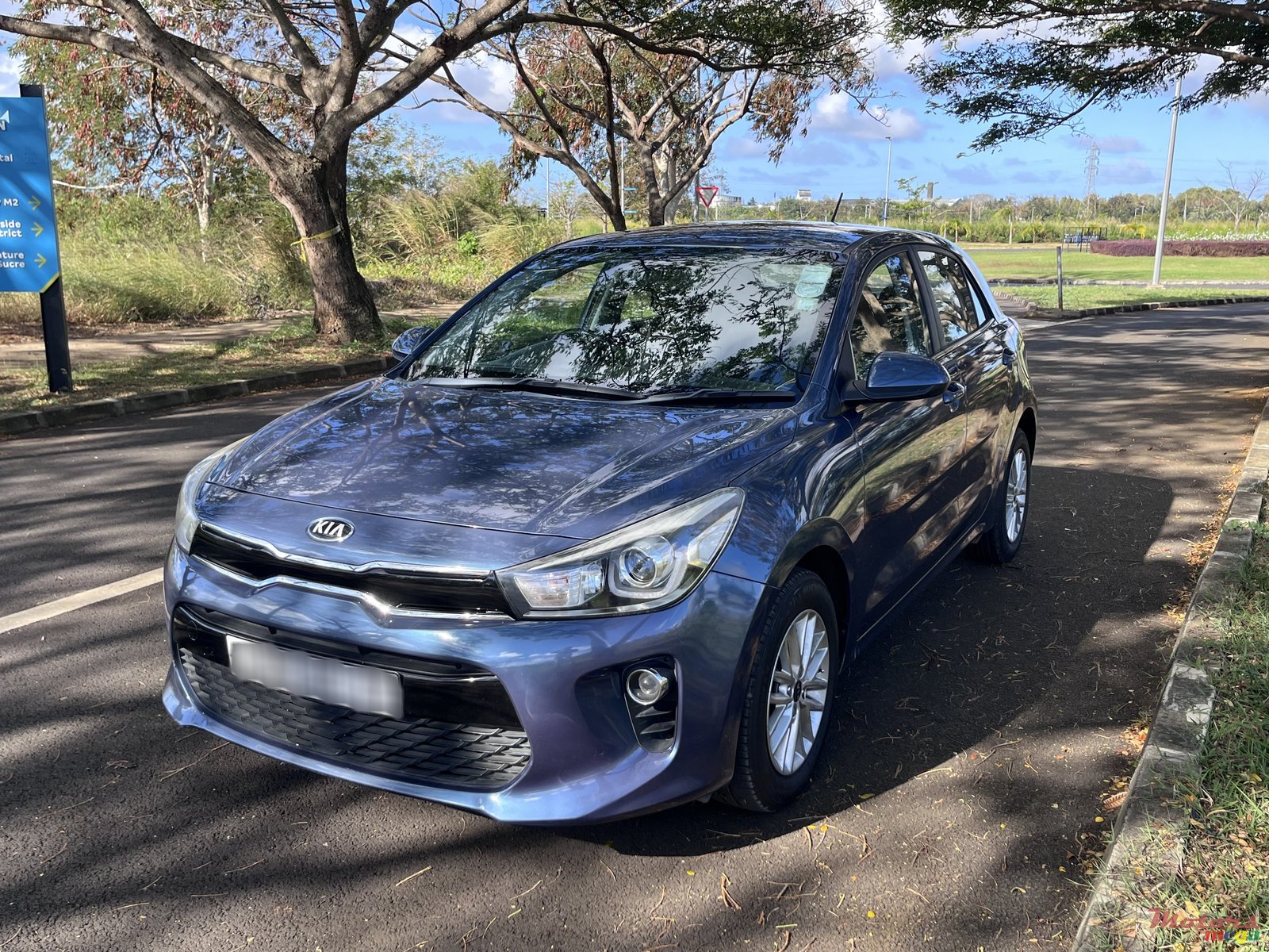 2017' Kia Rio photo #3