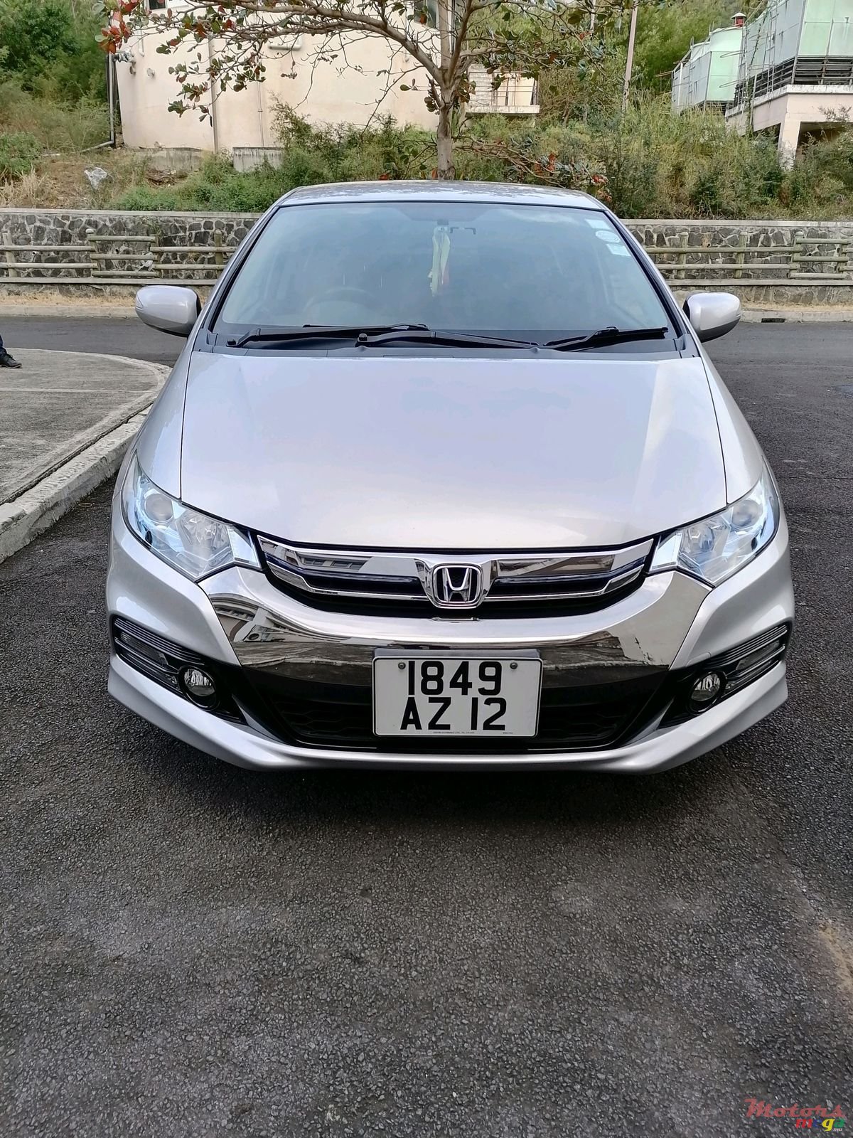 2012' Honda Insight photo #3