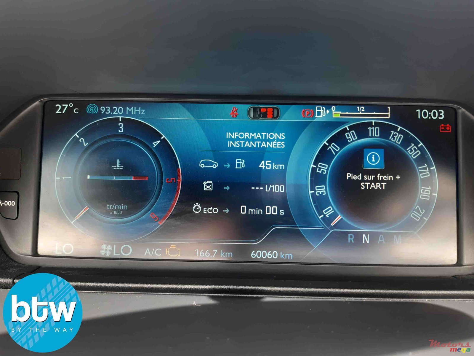 2015' Citroen C4 Picasso photo #7