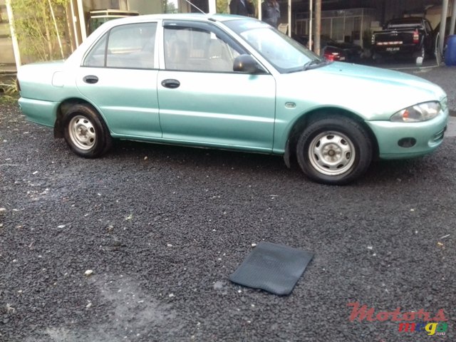 2000' Proton Wira photo #4