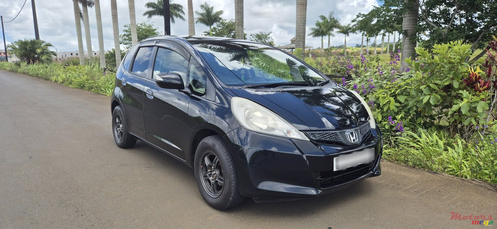 2011' Honda Fit photo #1