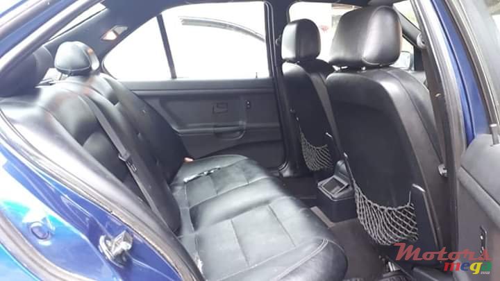 1998' BMW 320 photo #4