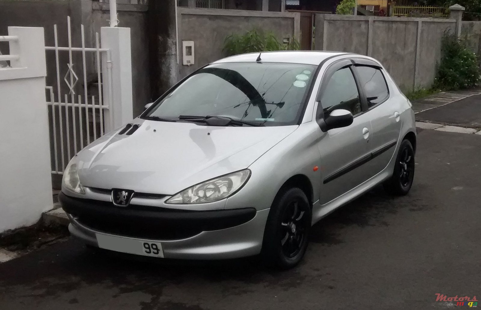 1999' Peugeot 206 photo #2