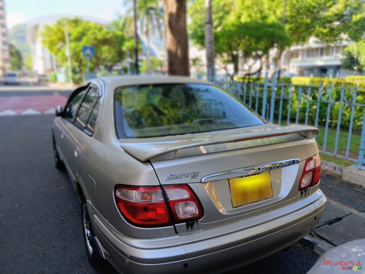 2002' Nissan Sunny photo #4