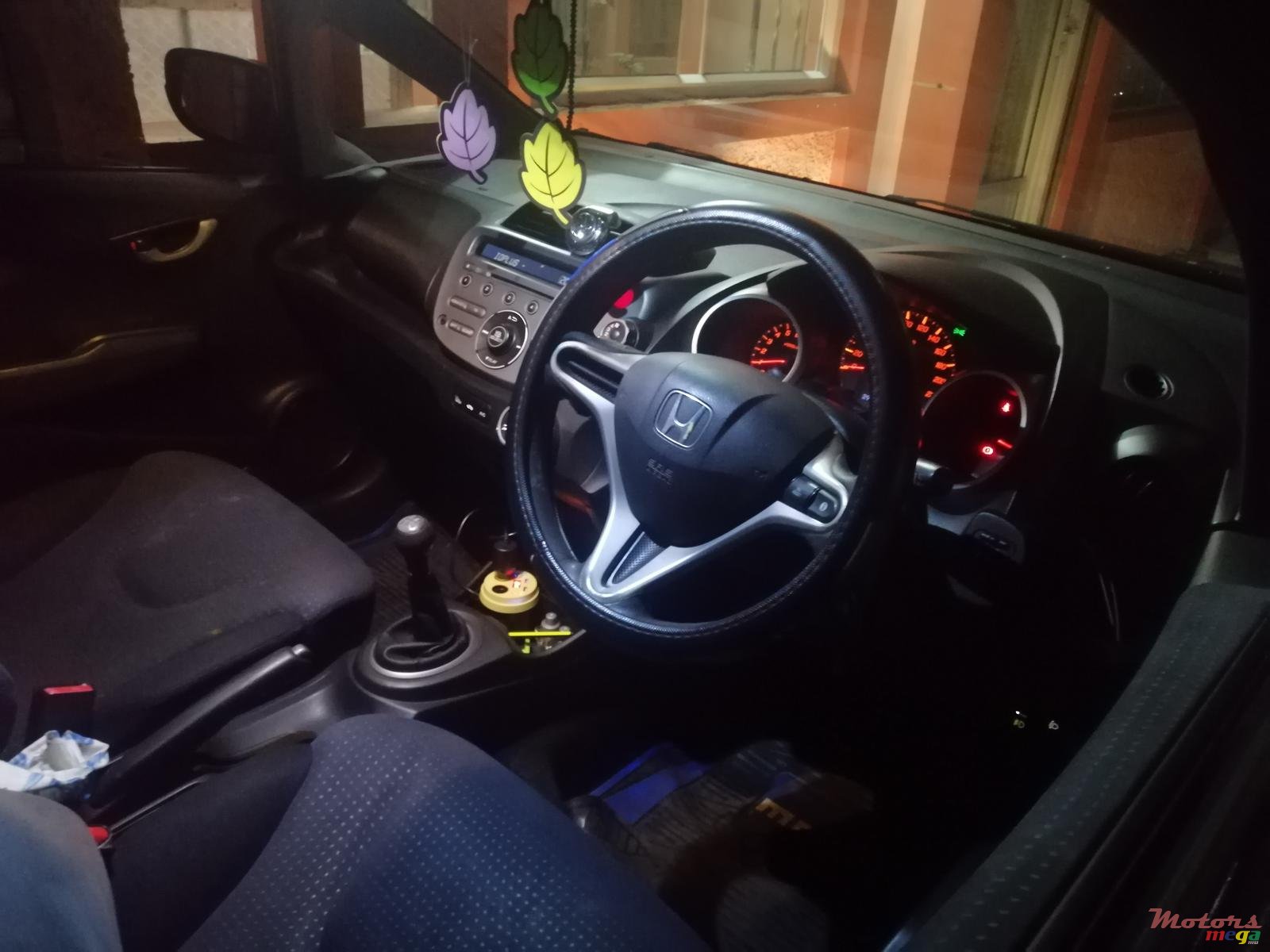 2010' Honda Jazz photo #2