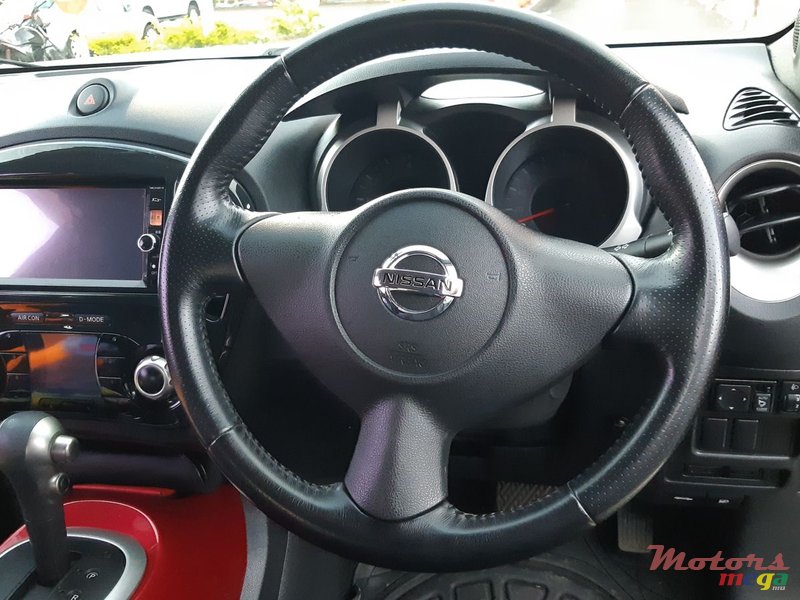 2012' Nissan Juke photo #4