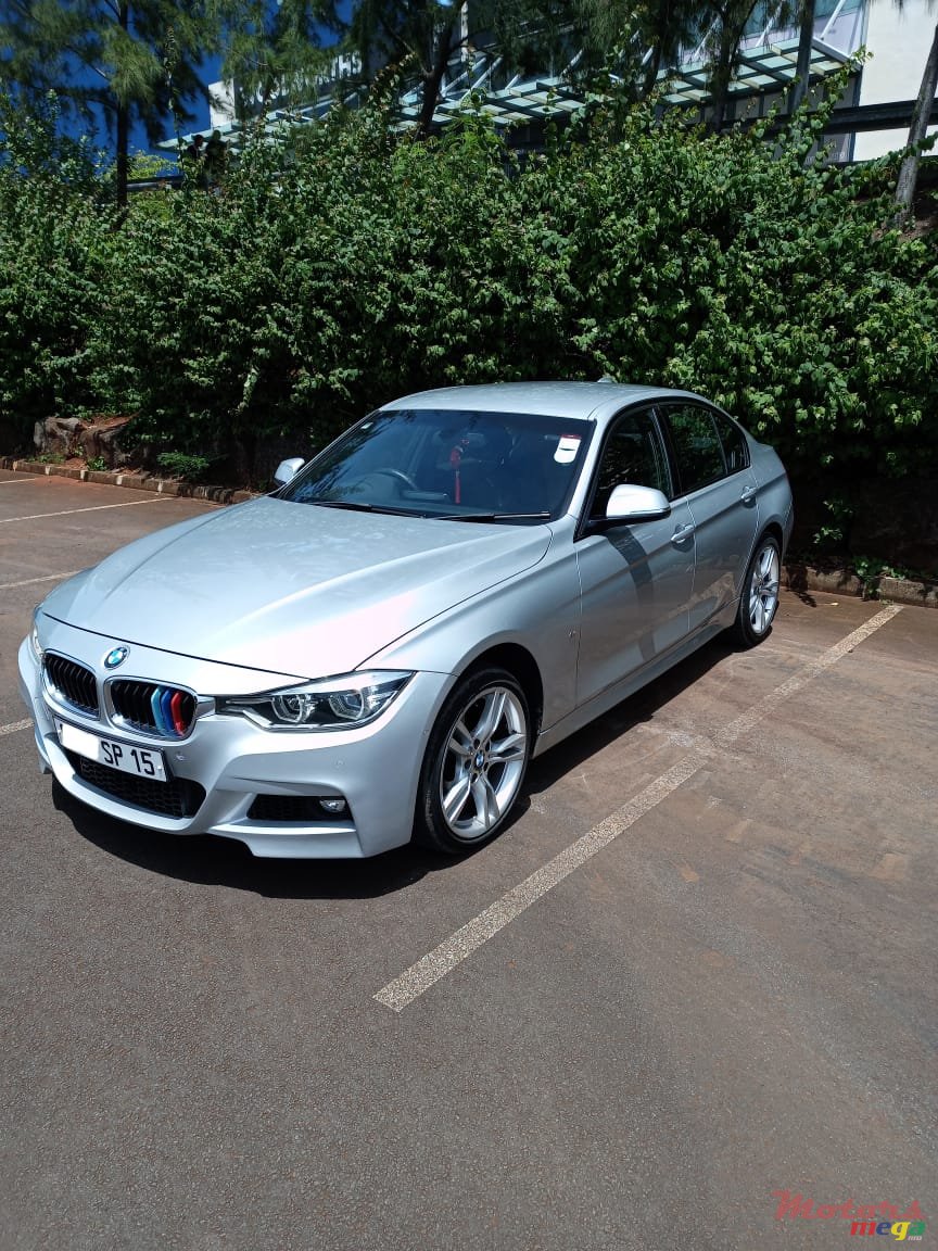 2015' BMW 318 photo #5