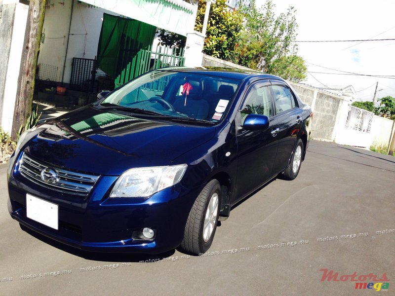 2006' Toyota Axio ZV 06 photo #1