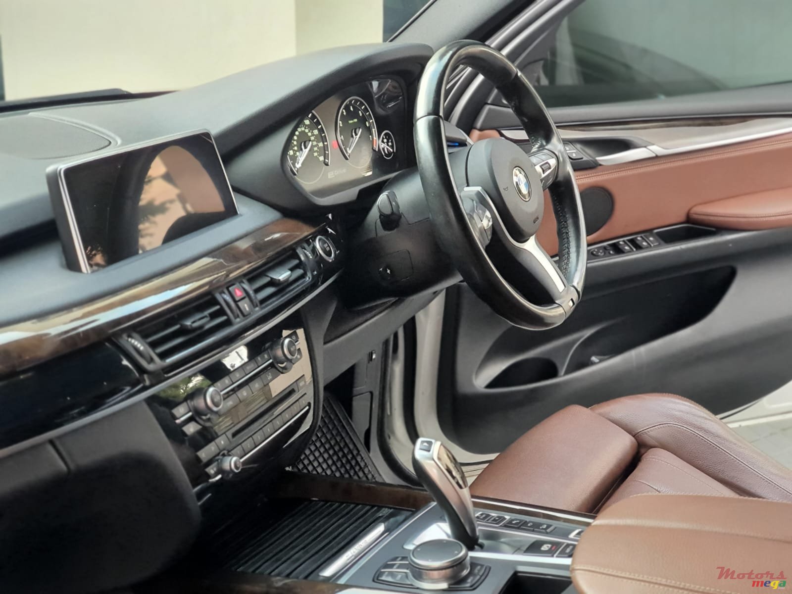 2017' BMW X5 M SPORT Plug-in hybrid photo #5