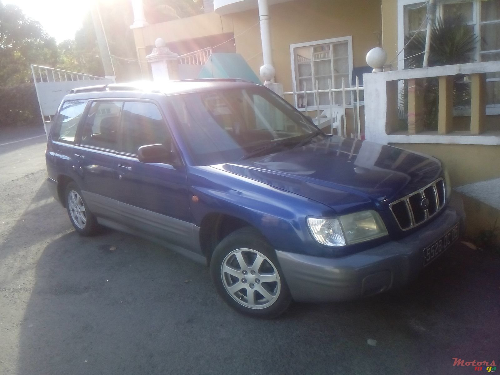 2005' Subaru Forester photo #1