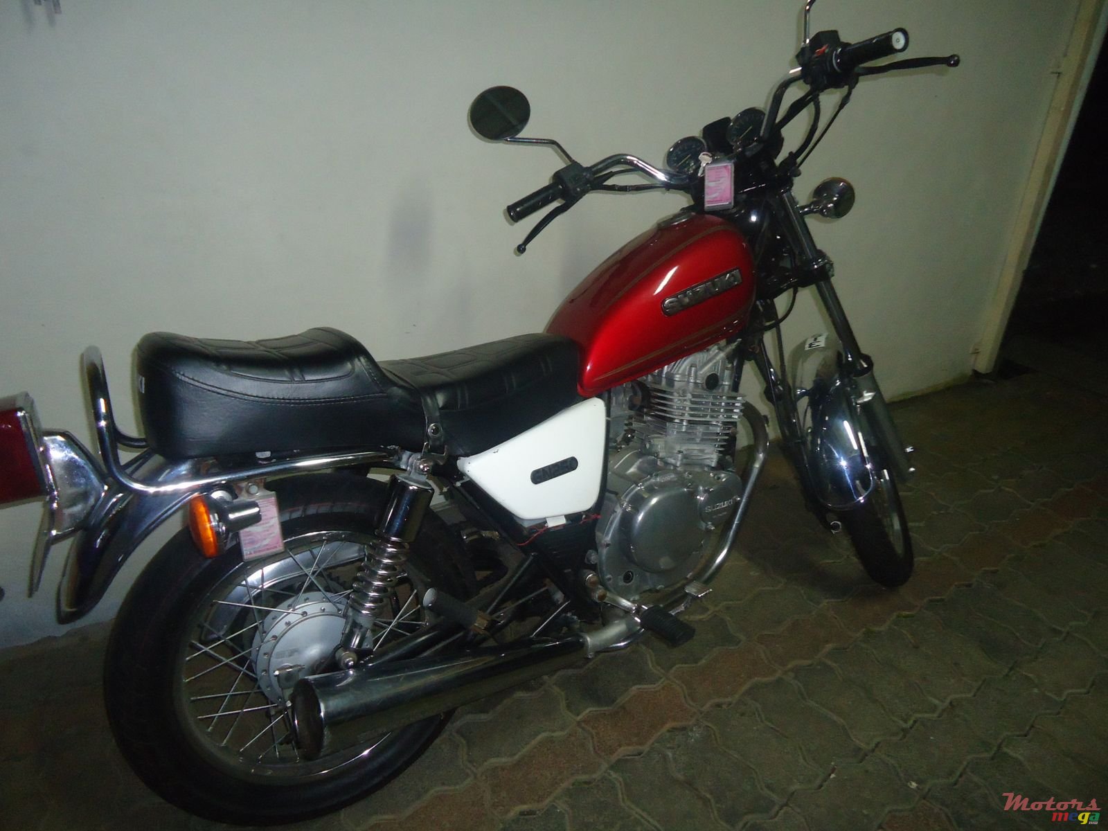 1999' Suzuki photo #3