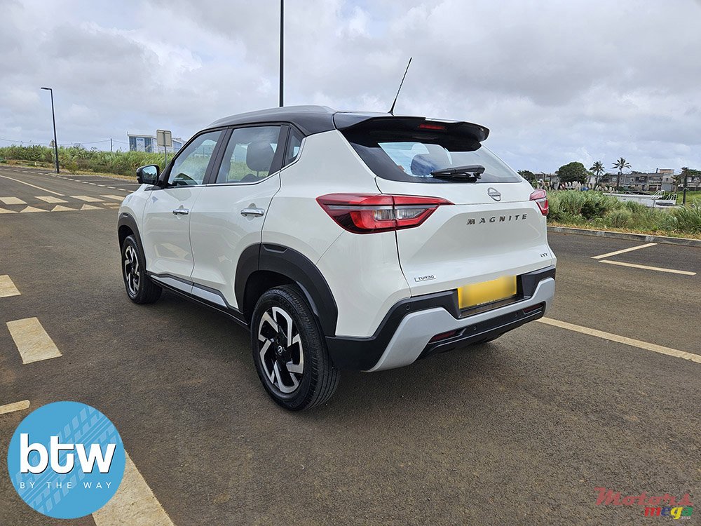 2022' Nissan Magnite Acenta Plus photo #3