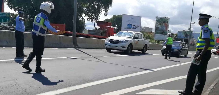 Contrôles routiers renforcés après l’entrée en vigueur du permis à points : 9 338 véhicules contrôlés de vendredi à dimanche