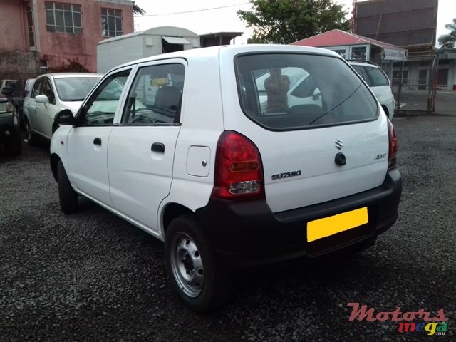 2010' Suzuki Alto photo #5