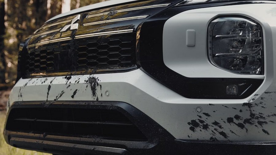 Mitsubishi Might Build A Fancier Off-Road SUV