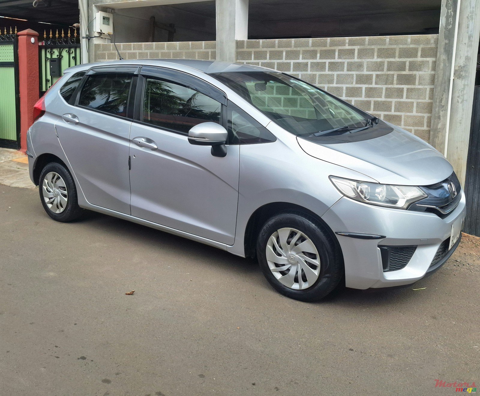 2013' Honda Fit photo #2