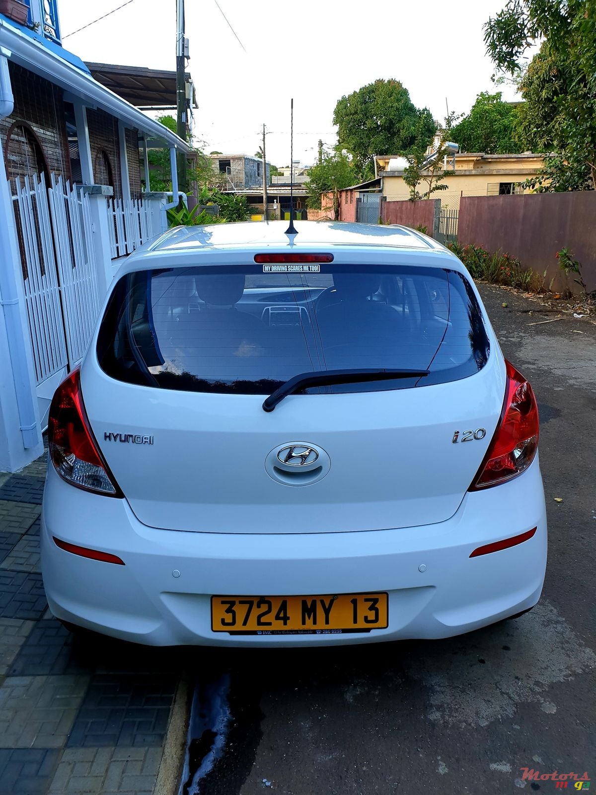 2013' Hyundai i20 photo #3