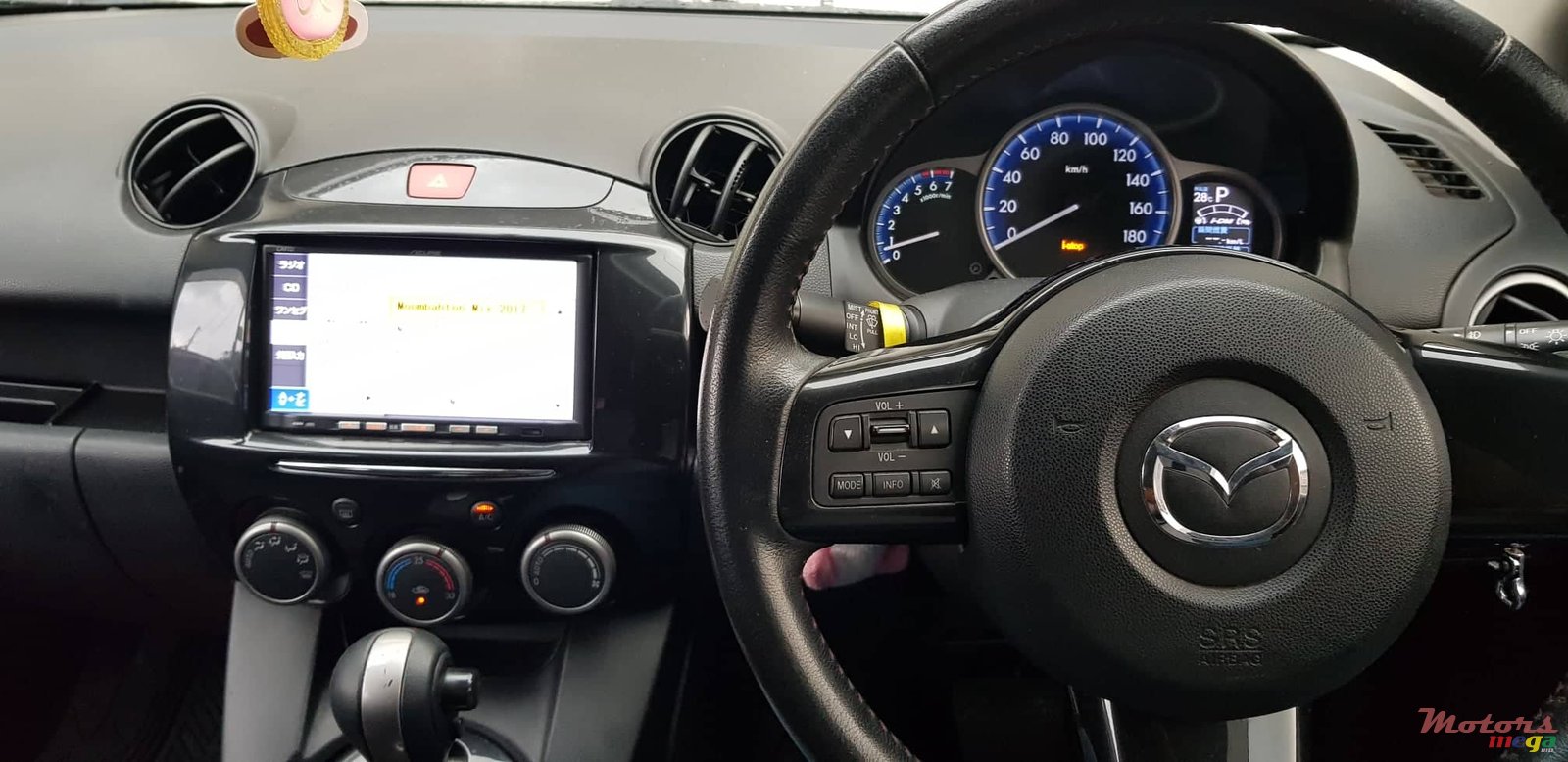 2014' Mazda Demio photo #4