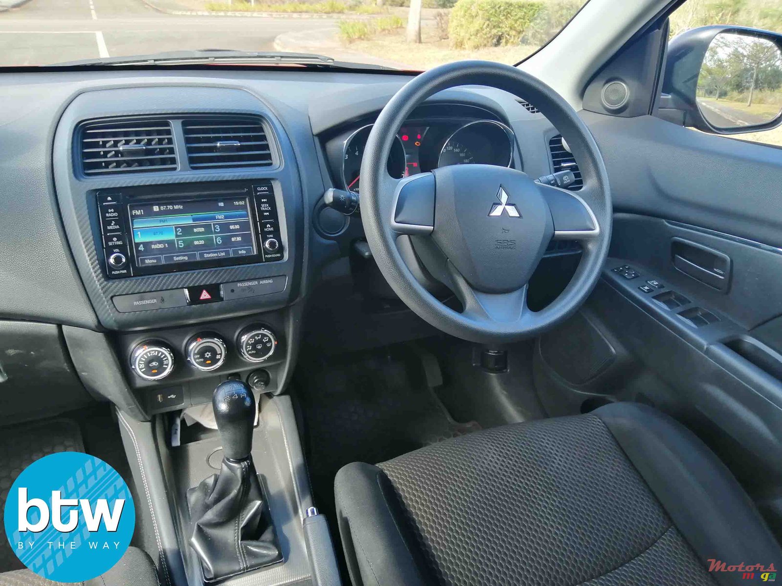 2018' Mitsubishi ASX photo #6