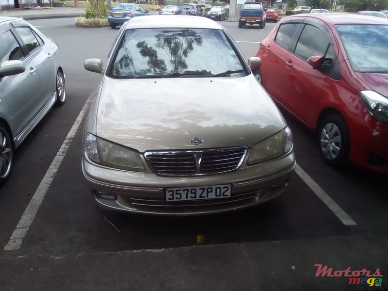 2002' Nissan Sunny photo #2