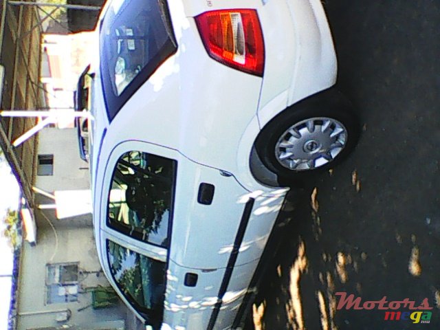 2003' Opel Astra photo #5