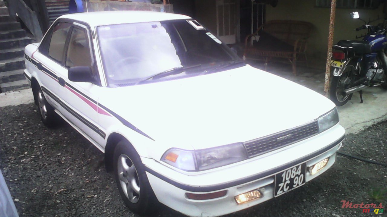 1990' Toyota Corolla photo #4
