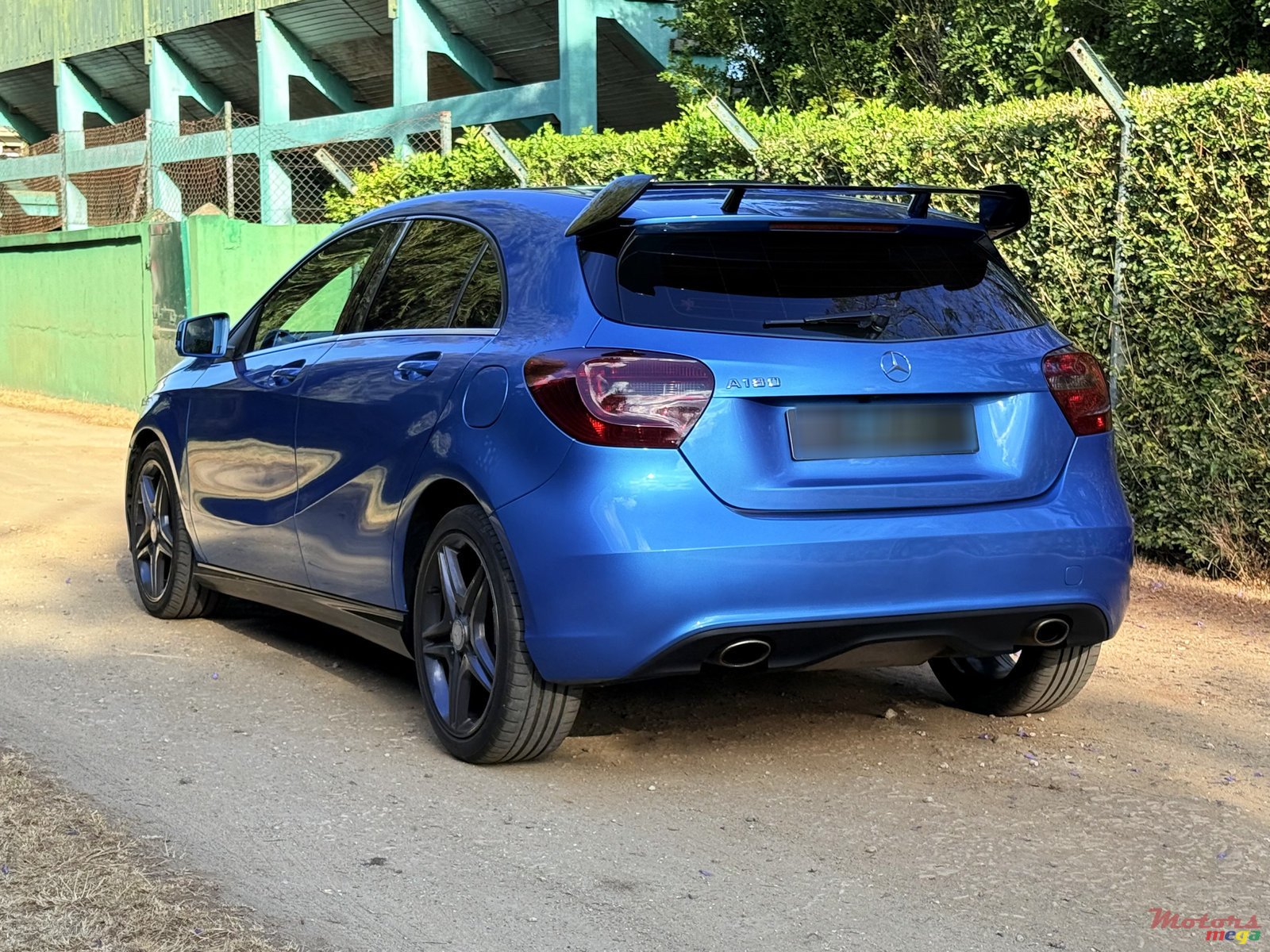 2013' Mercedes-Benz A 180 photo #3