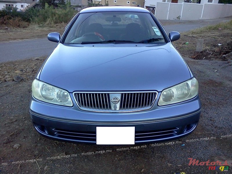 2003' Nissan Sunny N17 photo #1