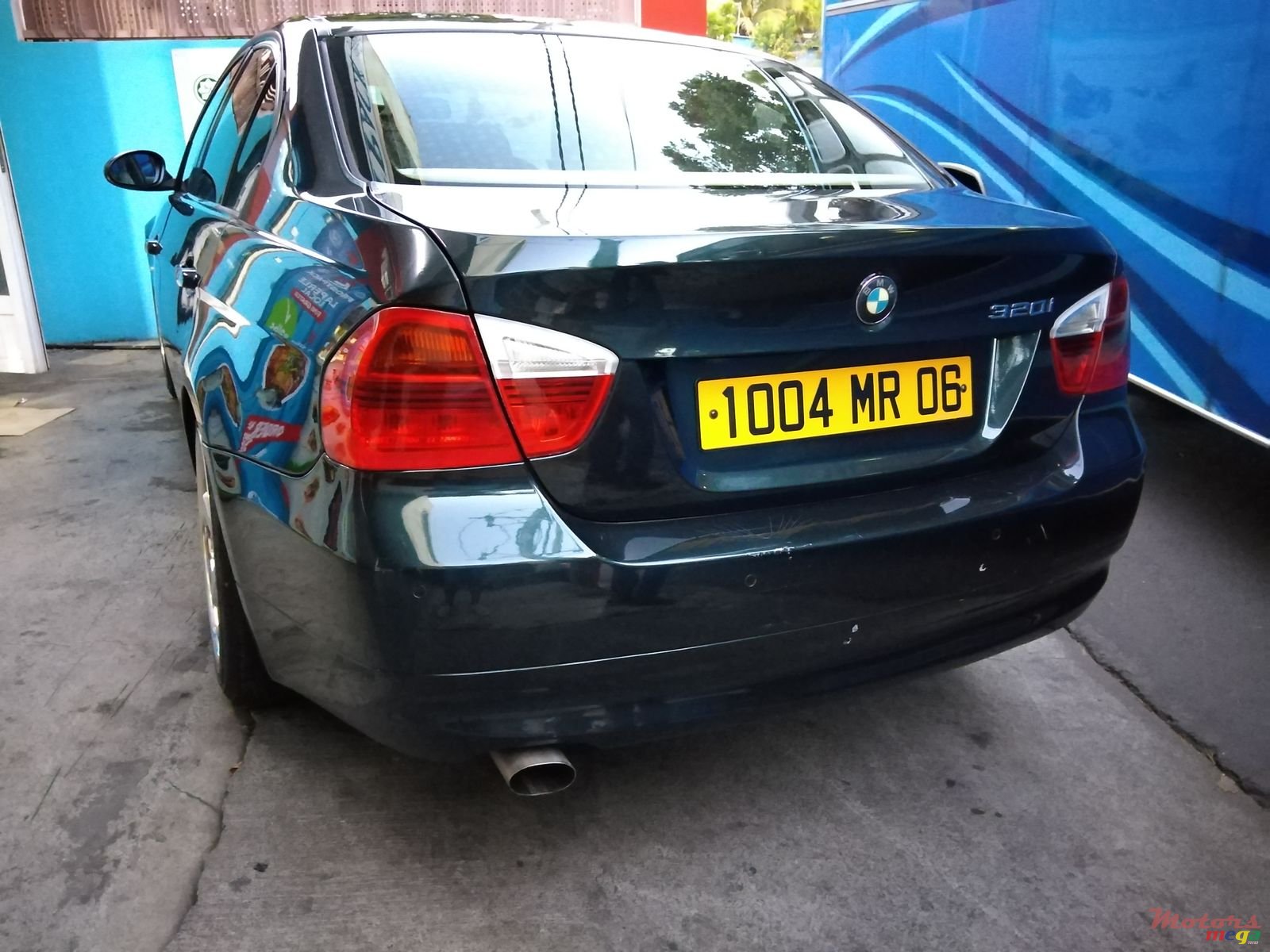 2006' BMW 320 photo #7