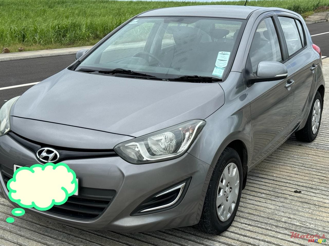 2014' Hyundai i20 photo #2