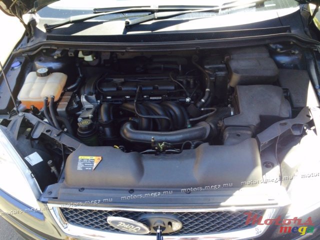 2009' Ford Focus ghia photo #4