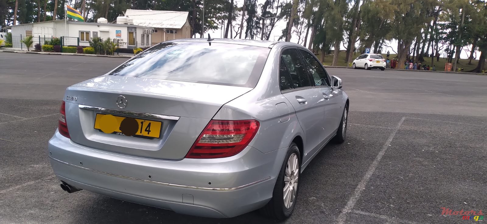 2014' Mercedes-Benz C-Class photo #1