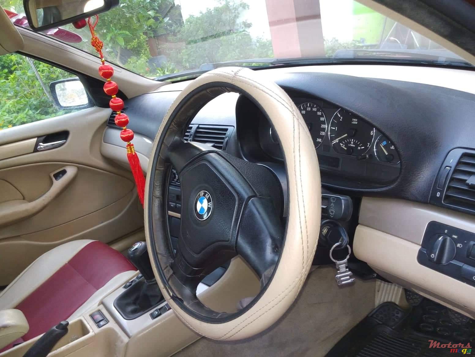 2000' BMW 318 photo #4