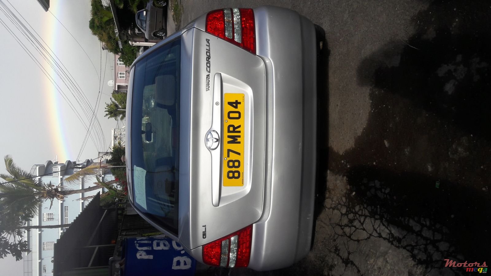 2004' Toyota Corolla photo #2