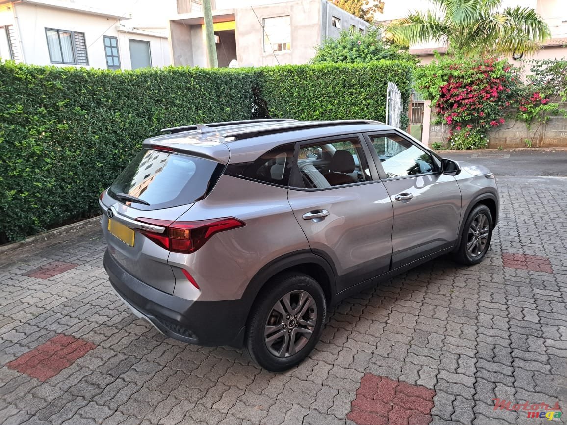 2021' Kia Seltos photo #5