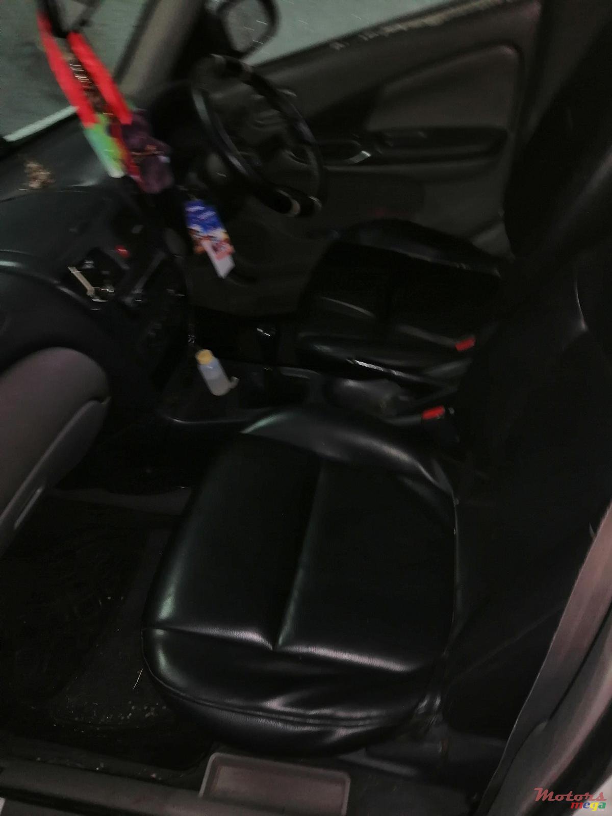 2000' Nissan Sunny Sport photo #4