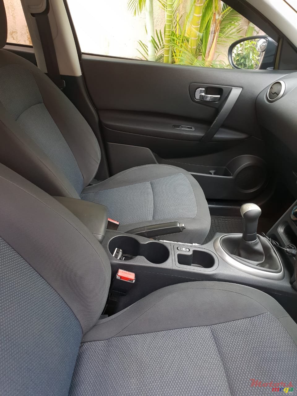 2013' Nissan Qashqai+2 photo #5