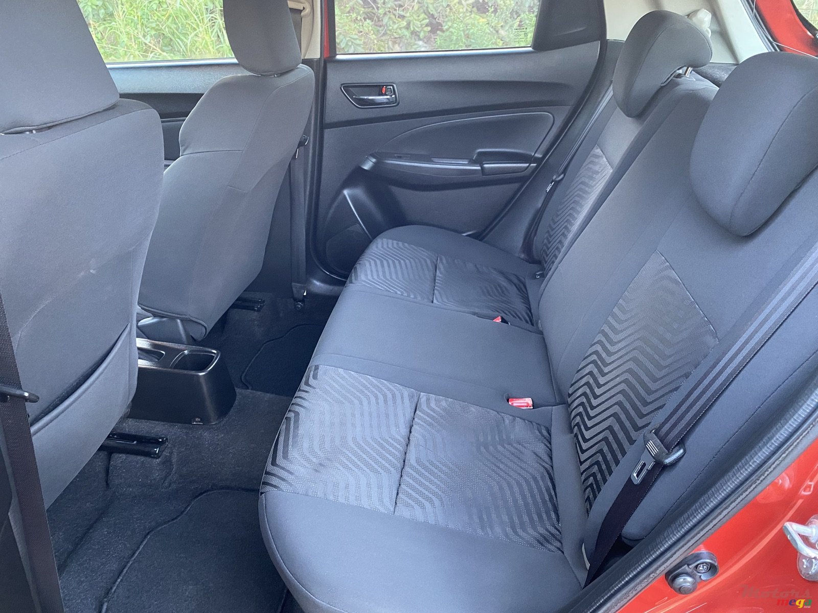 2018' Suzuki Swift Automatic photo #7