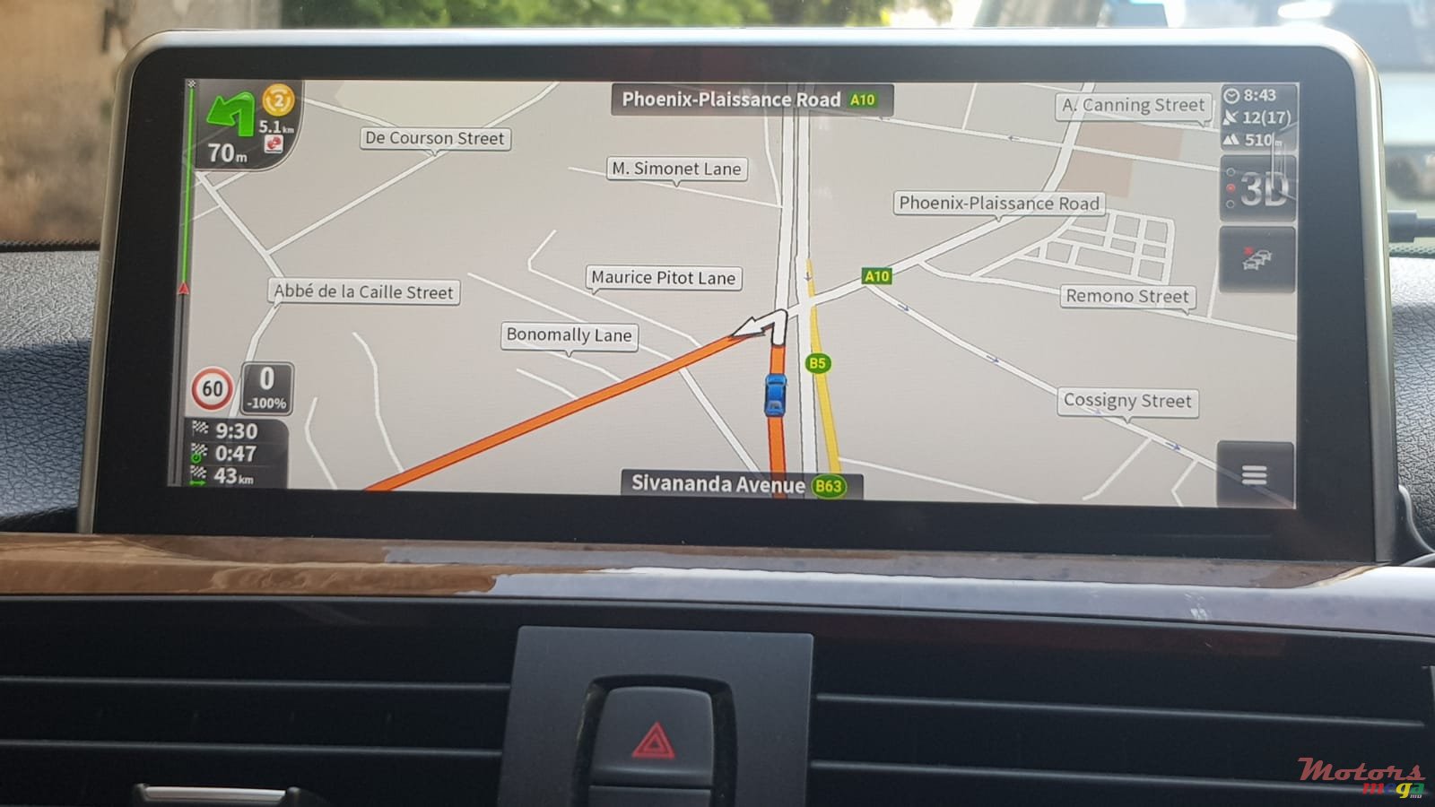 2013' BMW 3 Series 328 photo #5